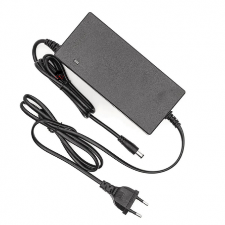 Chargeur 54,6V-3A